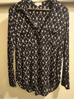 Cloth and stone Black & White Printed Button-Up Blouse size M